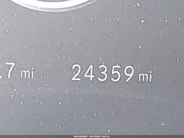 Mercedes-Benz GLE 4matic Image 4