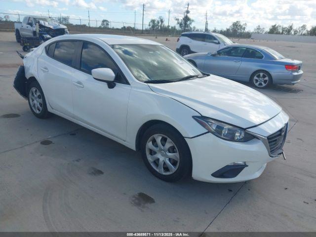  Salvage Mazda Mazda3
