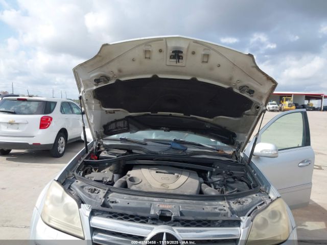 Mercedes-Benz G-Class 4matic Image 10