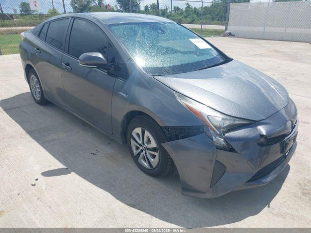  Salvage Toyota Prius