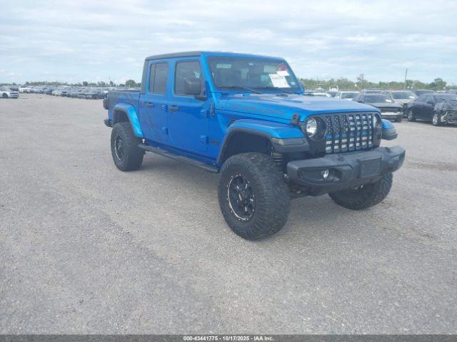  Salvage Jeep Gladiator