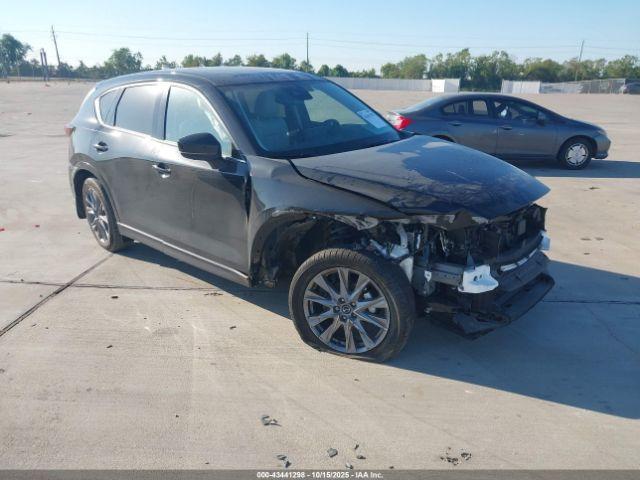  Salvage Mazda Cx