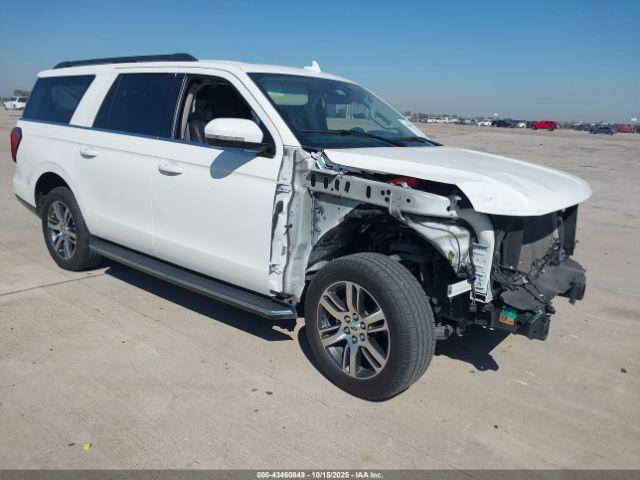  Salvage Ford Expedition
