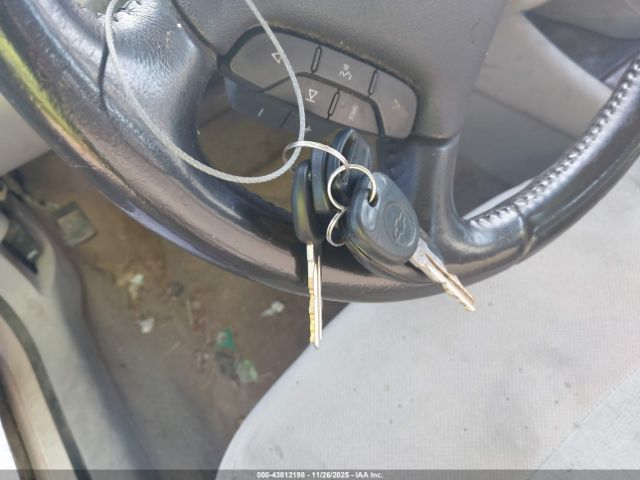 Chevrolet Impala Lt Image 11