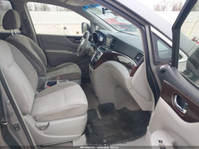 Nissan Quest Image 6