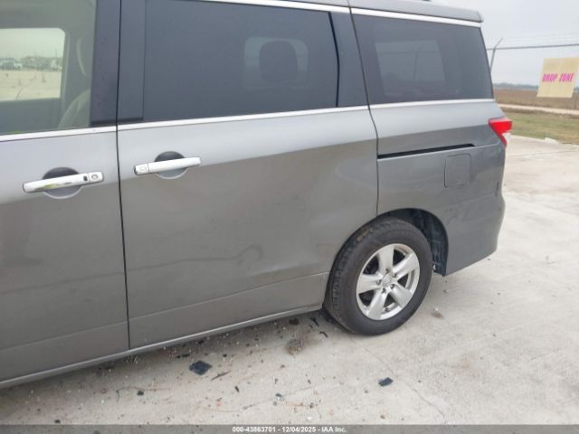 Nissan Quest Image 8