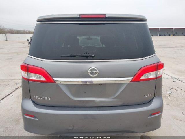 Nissan Quest Image 15