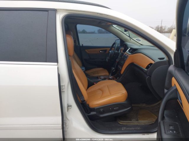 Chevrolet Traverse 2lt Image 3