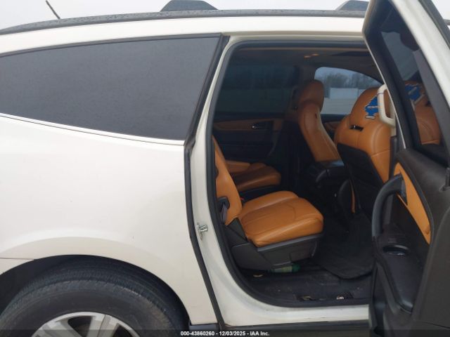 Chevrolet Traverse 2lt Image 7