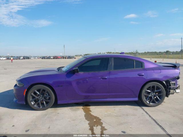 Dodge Charger Image 13