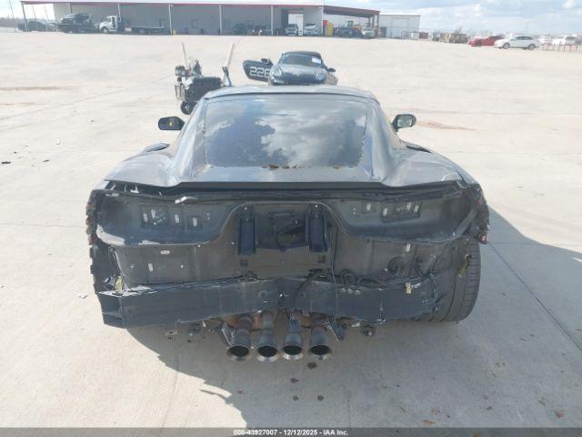 Chevrolet Corvette Stingray Image 16