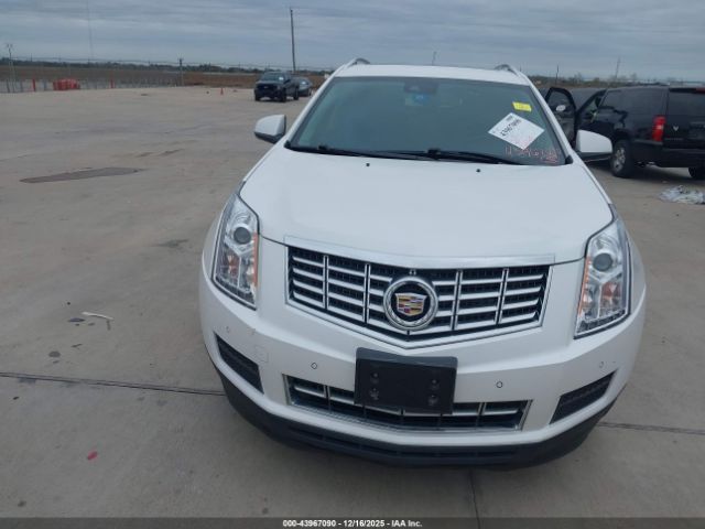 Cadillac SRX Luxury Collection Image 9