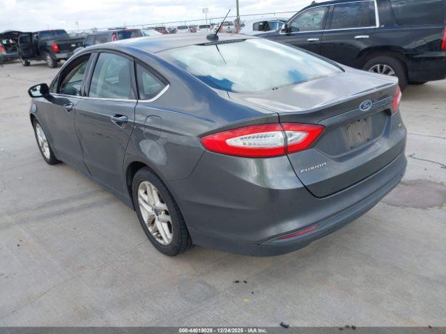 Ford Fusion Se Image 11