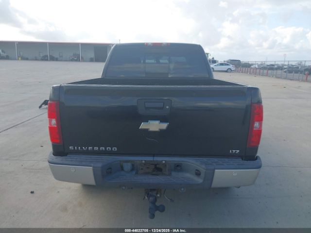 Chevrolet Silverado 1500 Ltz Image 12