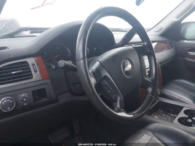 Chevrolet Silverado 1500 Ltz Image 16