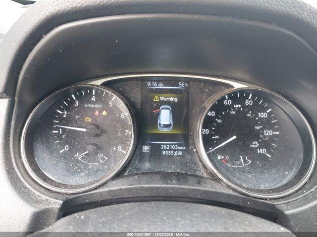 Nissan Rogue Sv Image 10