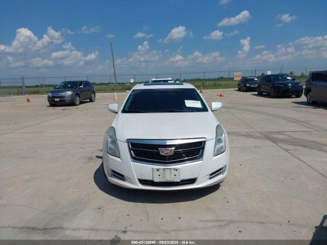 Cadillac XTS Premium Collection Image 16