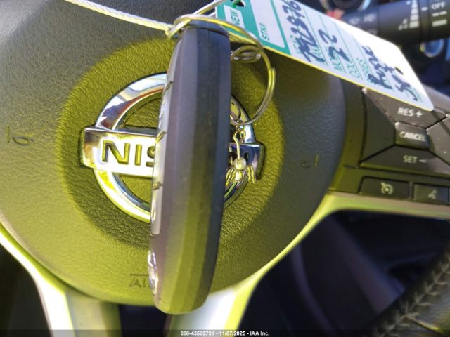 Nissan Rogue Sv Fwd Xtronic Cvt Image 12