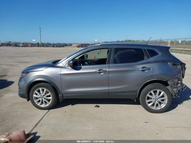 Nissan Rogue Sv Fwd Xtronic Cvt Image 14