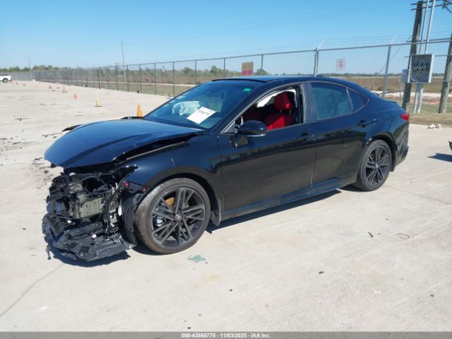 Toyota Camry Xse Image 8