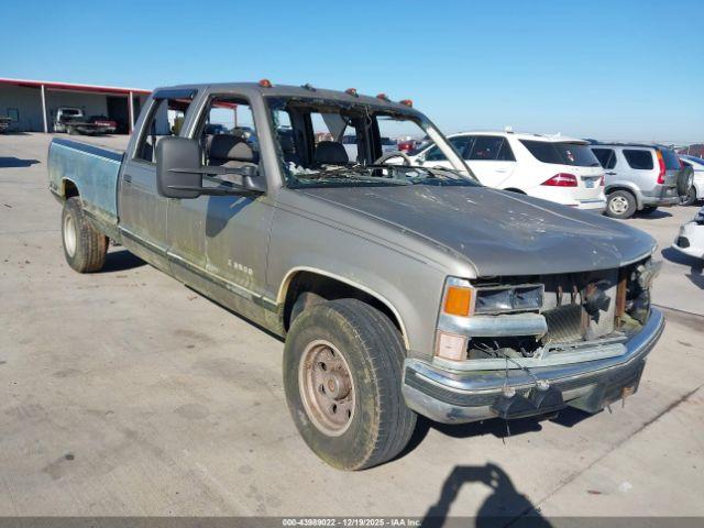  Salvage Chevrolet C3500