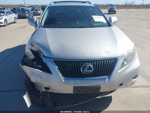 Lexus RX Image 16
