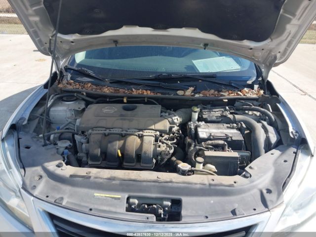 Nissan Sentra Sr Image 8