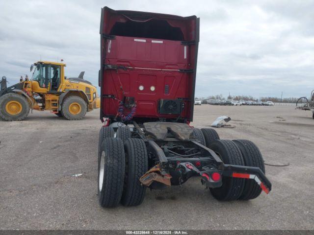 International Prostar Image 3