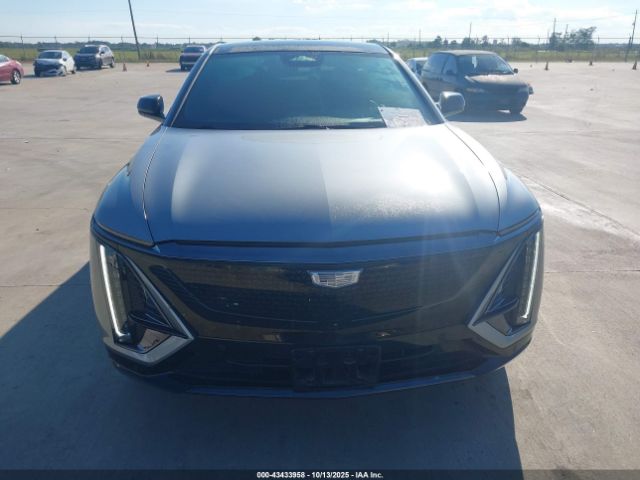 Cadillac LYRIQ Image 9