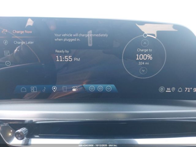 Cadillac LYRIQ Image 15