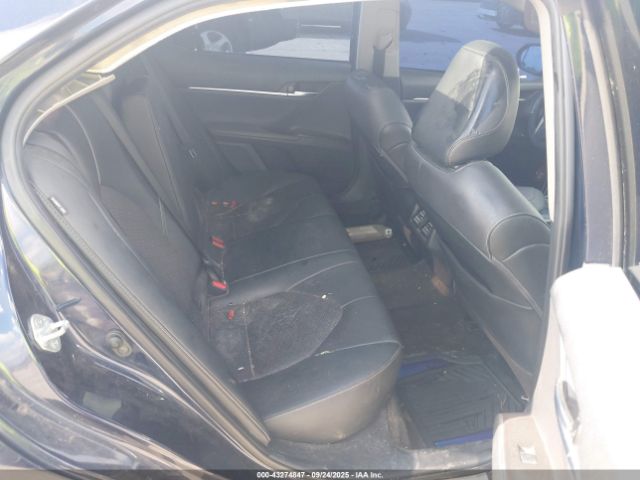 Toyota Camry Xse Image 12