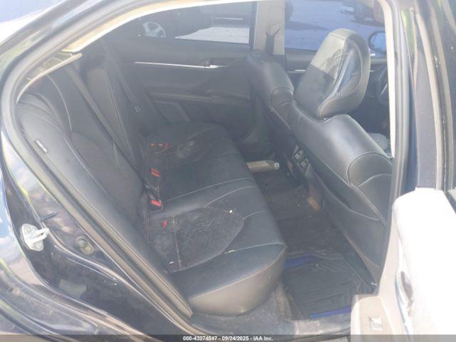 Toyota Camry Xse Image 12