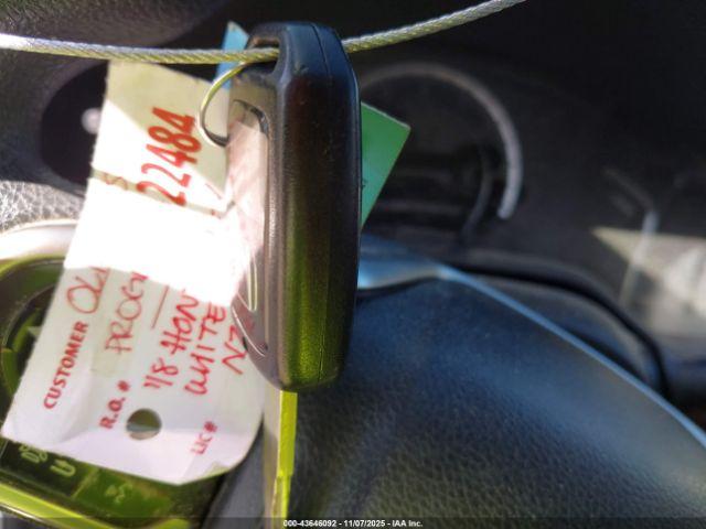 Honda CR-V Lx Image 11