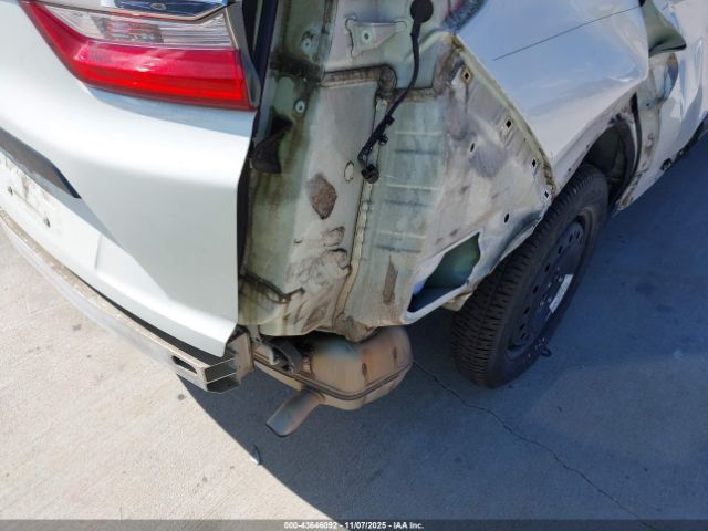 Honda CR-V Lx Image 16