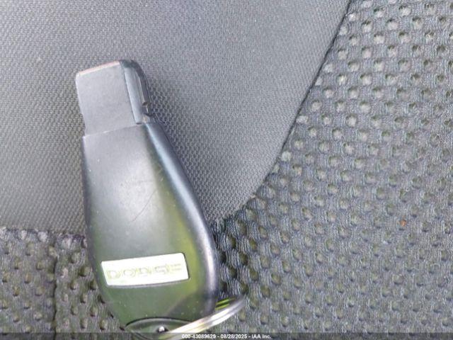 Dodge Dart Sxt Sport Image 9