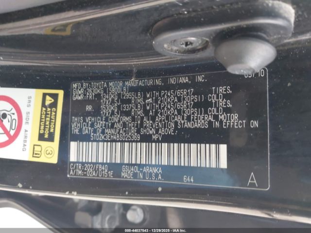 Toyota Highlander Base V6 Image 11