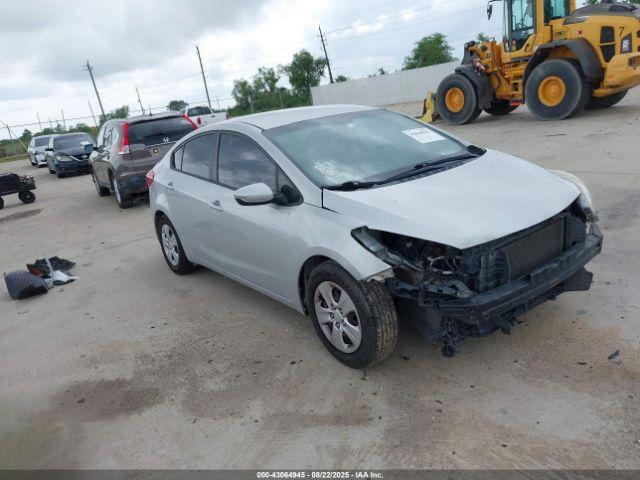 Salvage Kia Forte