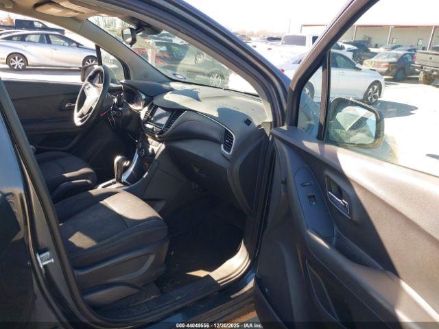 Chevrolet Trax Lt Image 7