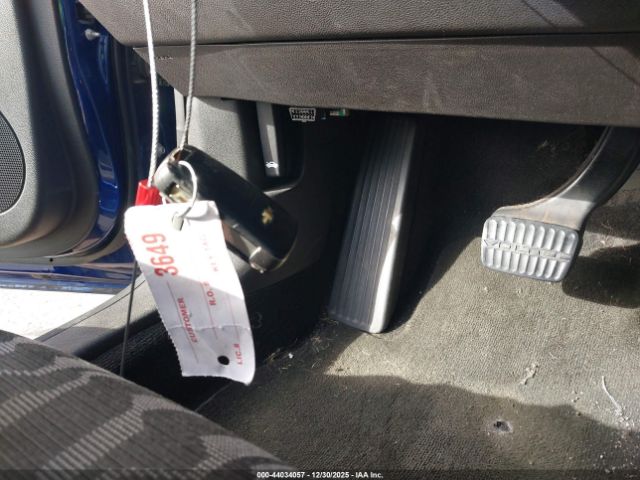 Chevrolet Volt Image 12