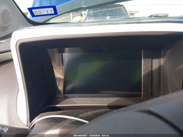 Chevrolet Volt Image 3