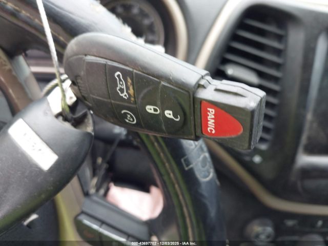 Jeep Cherokee Altitude Image 9