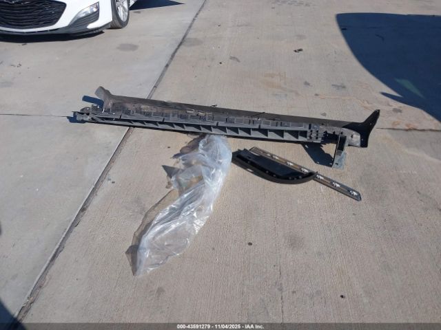 Mercedes-Benz G-Class 4matic Image 11