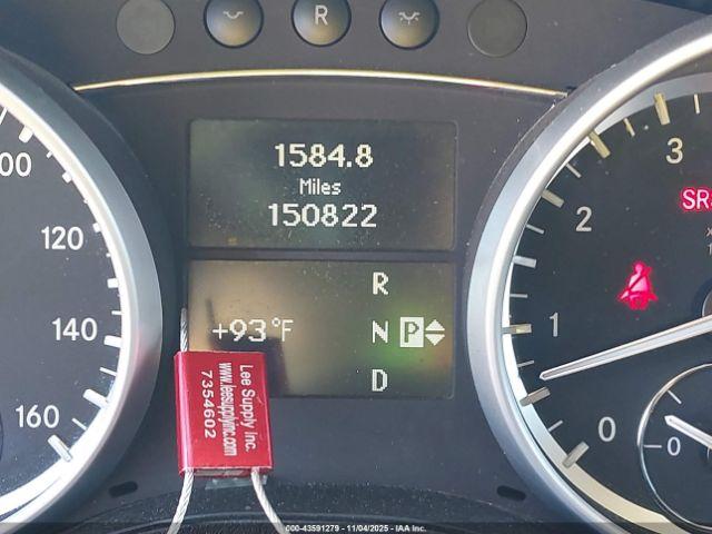 Mercedes-Benz G-Class 4matic Image 12