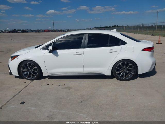 Toyota Corolla Se Image 15