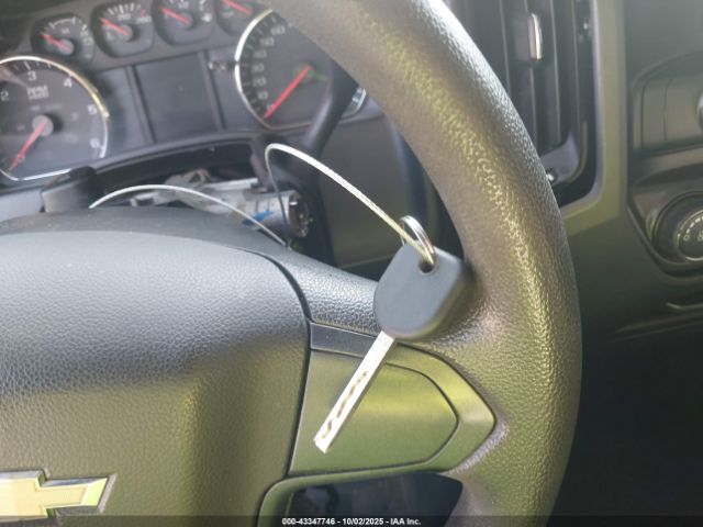 Chevrolet Silverado 1500 Wt Image 4