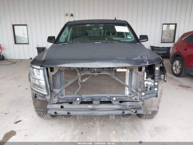 Chevrolet Tahoe Ls Image 12