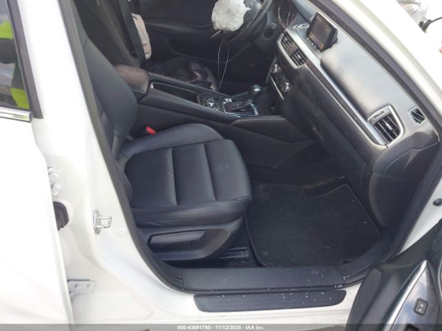 Mazda Mazda6 I Touring Image 8