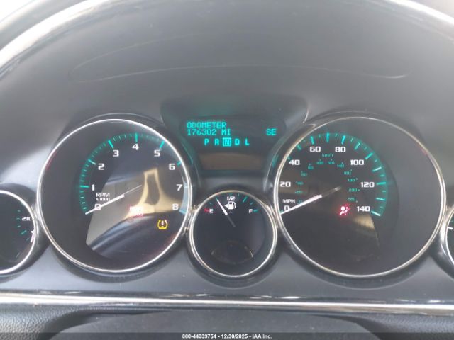 Buick Enclave Leather Image 16