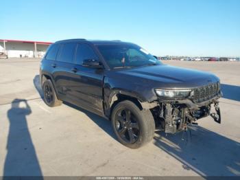  Salvage Jeep Grand Cherokee