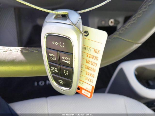 Hyundai Ioniq Sel Image 9